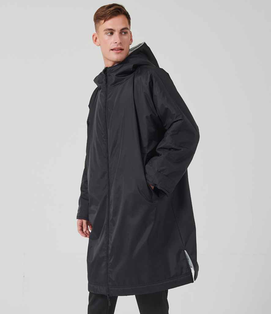 Finden + Hales Adults All Weather Robe - PenCarrie
